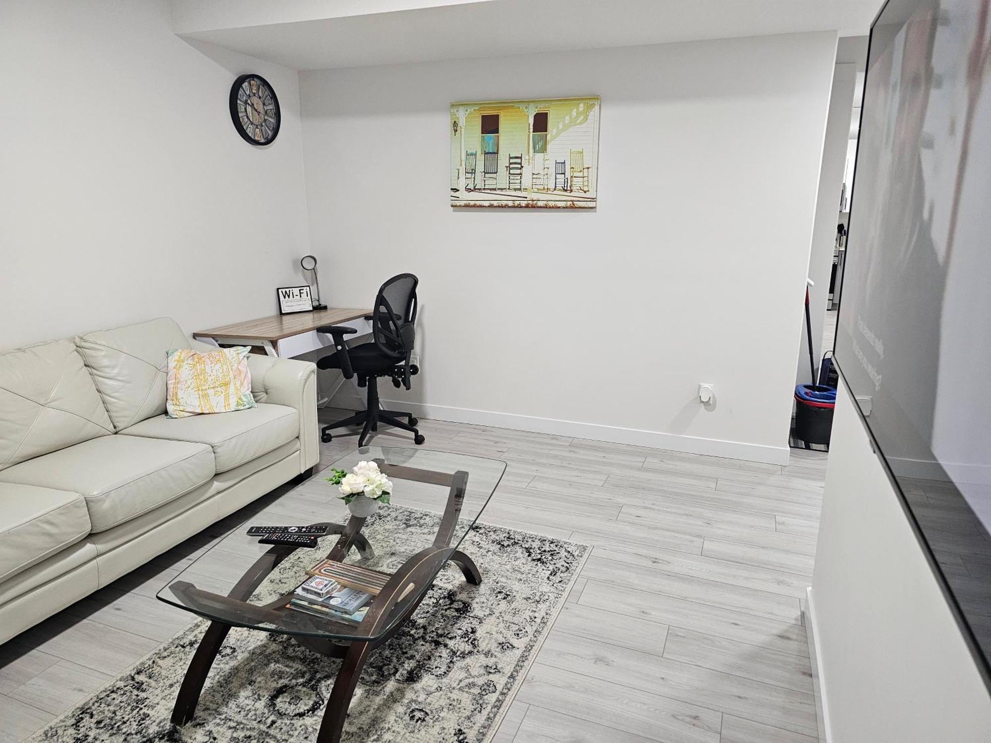 New Built House, Stay In Style Guest Suite, 2Bedroom, 2Bed, 2Bath Edmonton Eksteriør bilde