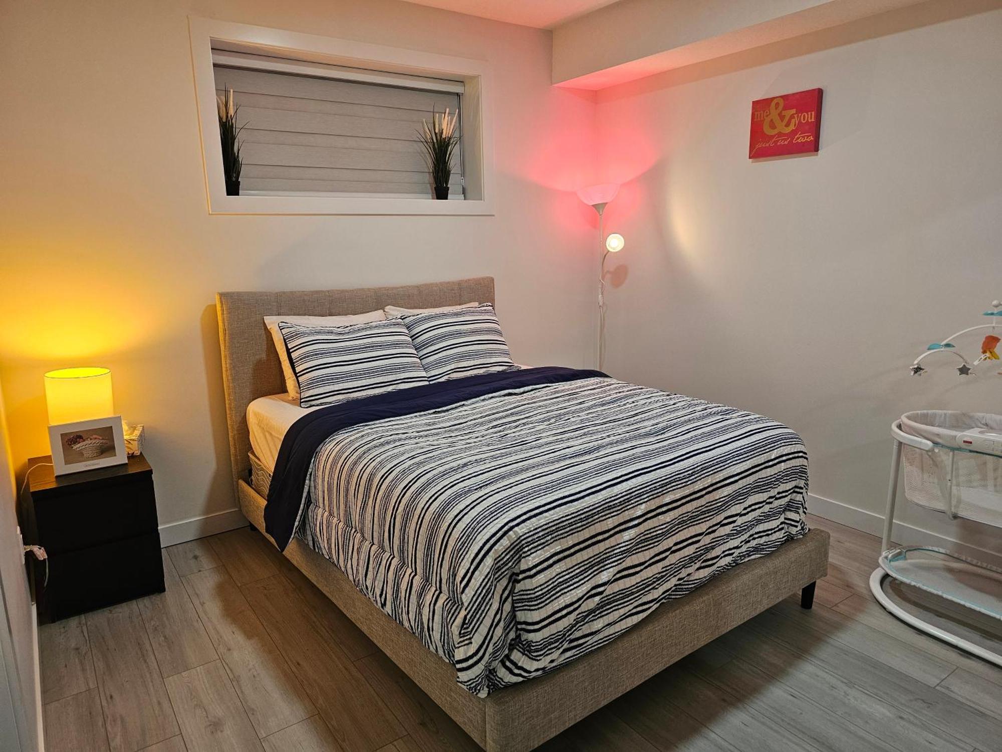 New Built House, Stay In Style Guest Suite, 2Bedroom, 2Bed, 2Bath Edmonton Eksteriør bilde
