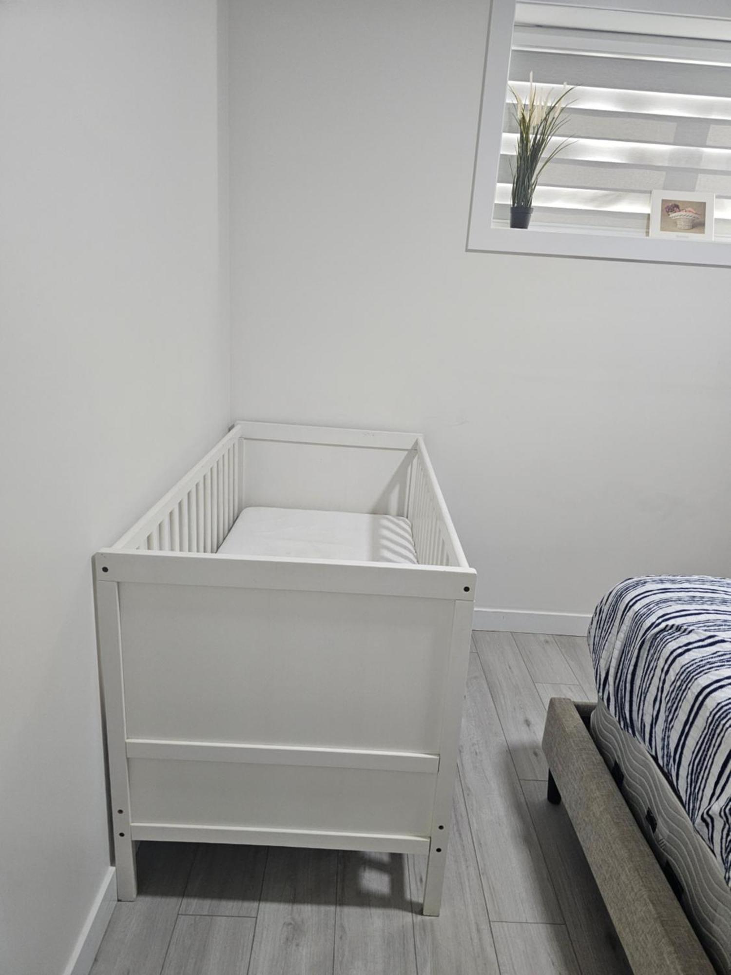 New Built House, Stay In Style Guest Suite, 2Bedroom, 2Bed, 2Bath Edmonton Eksteriør bilde
